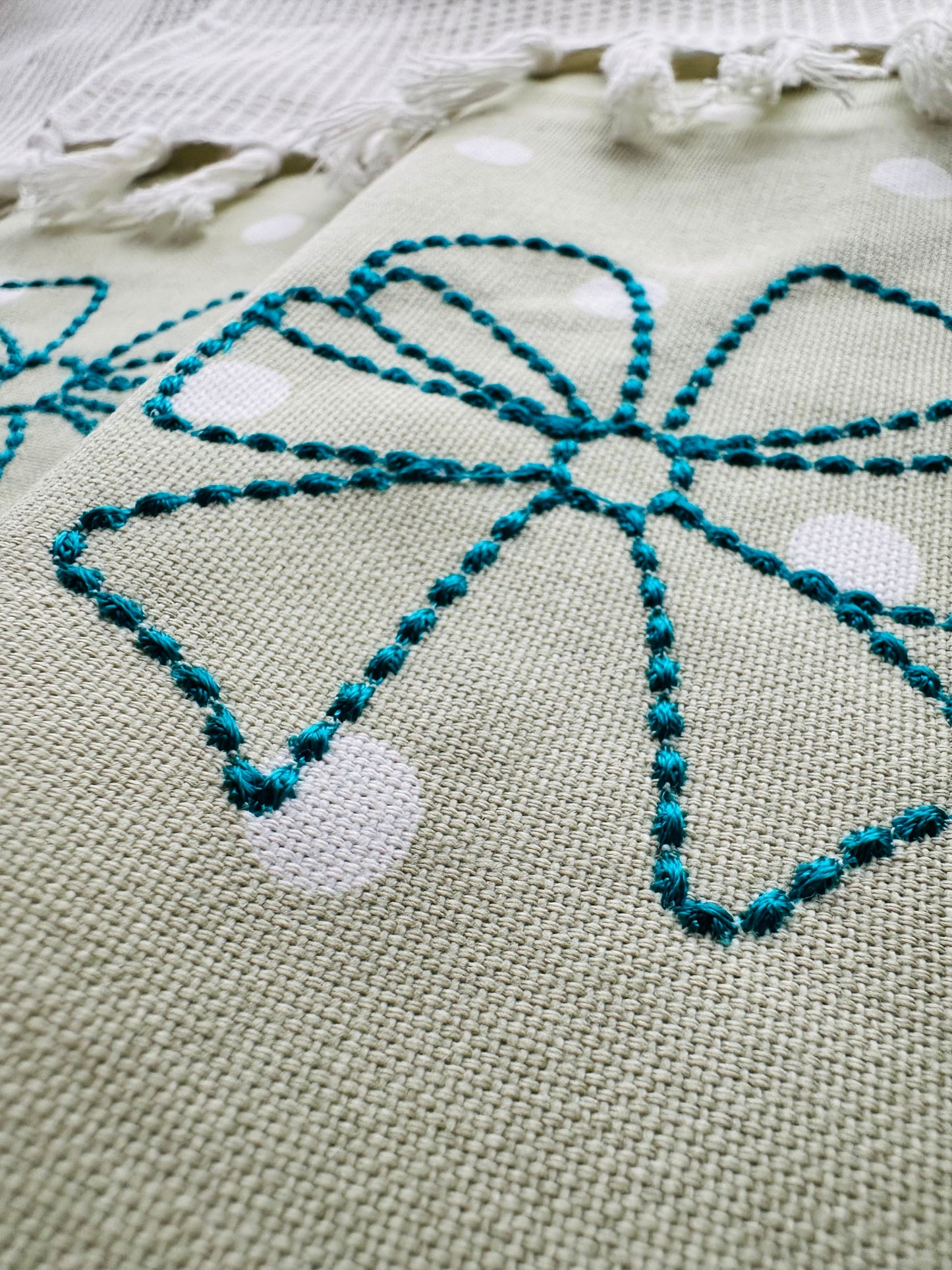 Hand stitch effect Bow SET of 4 types monogram add-on baby gown Christ pearl stitch machine embroidery designs multiple sizes from 2 to 5in