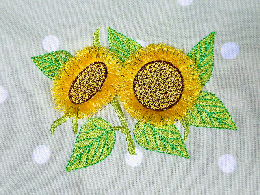 Sunflowers Fringed Flowers Fluffy Fringe Sunflower in 4 Sizes Embroidery Files Machine Embroidery Designs Download Sunflower Fuzzy Design