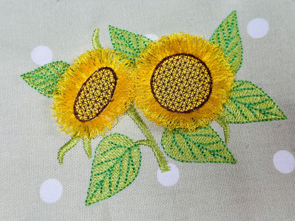 Sunflowers Fringed Flowers Fluffy Fringe Sunflower in 4 Sizes Embroidery Files Machine Embroidery Designs Download Sunflower Fuzzy Design