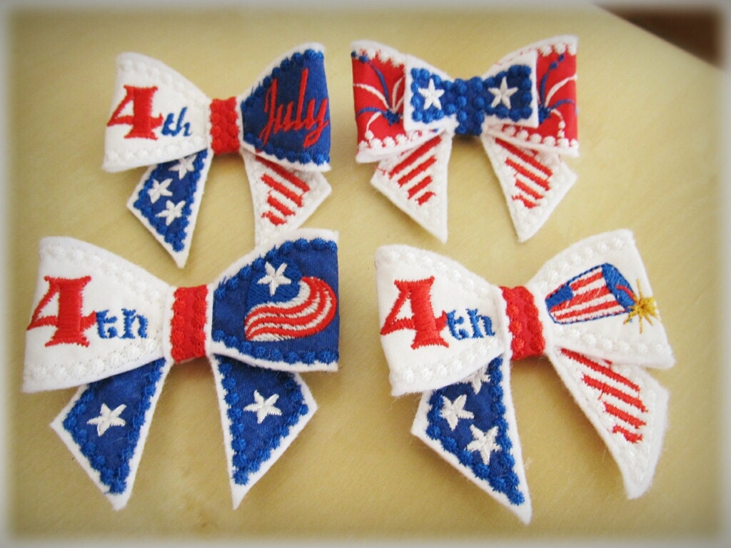 Patriotic 4th of July Bow 3D - image 1