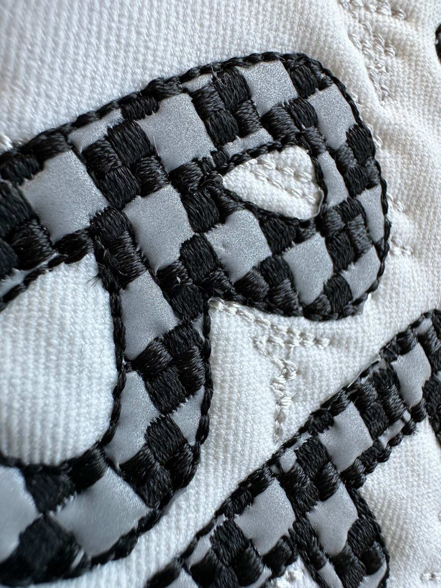 Checks Patterned Font 1 color Alphabet letters numbers machine embroidery designs chess pattern checkers checkered Font