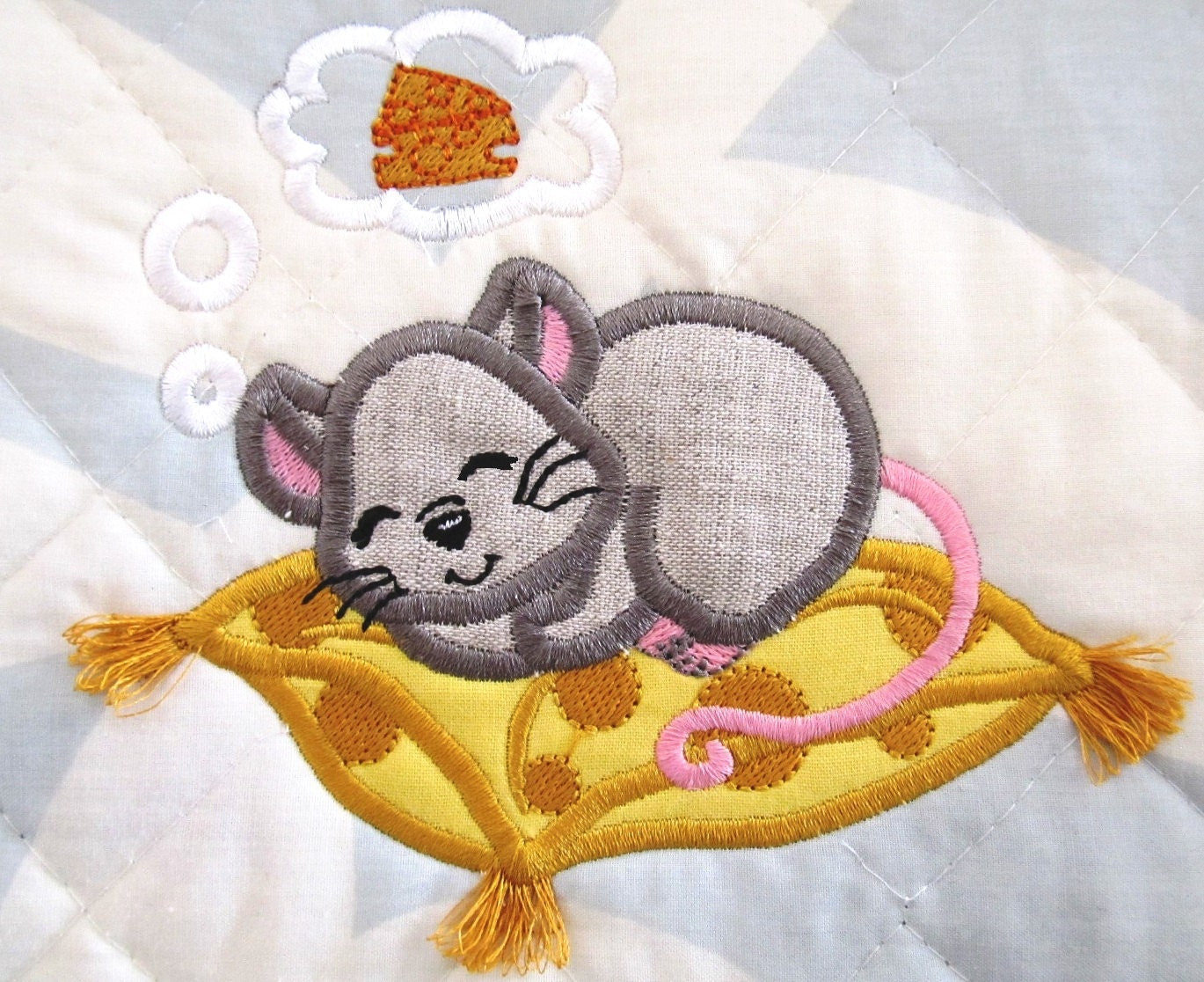 Little Mouse Dreams Fringe Embroidery 4" 5" 5.5" 6" 7" | Chenille PES DST JEF | Artapli