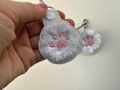 Fringed Cat Kitty Paw Eyelet and Key Fob Snap Tab in the hoop machine embroidery designs ITH project key ring keychain fluffy fur cute Paw