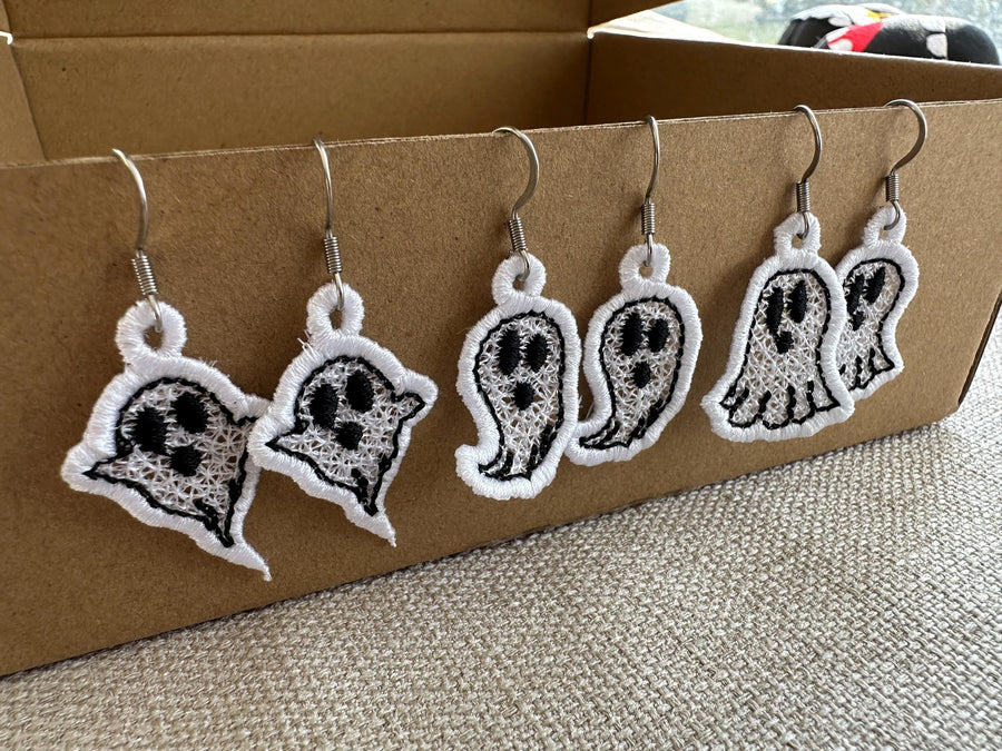 SET of 3 different Spooky Ghosts Halloween Earrings ITH in the hoop FSL freestanding lace machine embroidery designs Ghost girls outfit