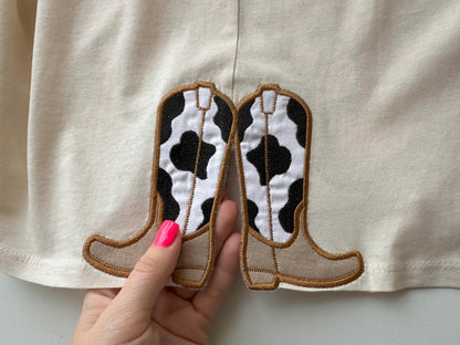 Cowboy Boots split seam side bow Applique machine embroidery designs Cowgirl Boots Farm cow spots kids outfit t-shirt sweatshirt embroidery