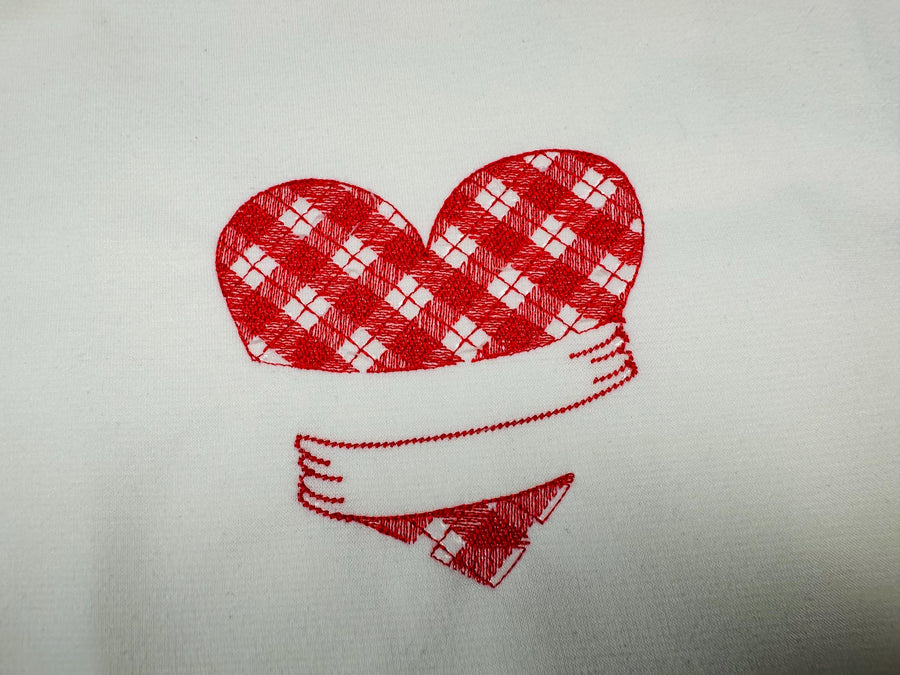Gingham Plaid Hugging Heart Valentine Hug Heart buffalo checkered machine embroidery designs multiple sizes 3 to 6 inch lovely sweet design