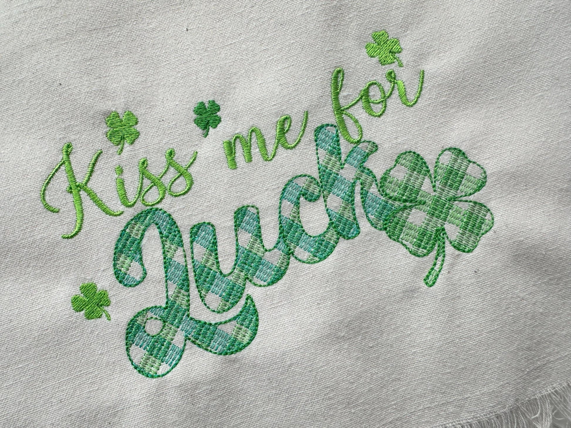 Kiss me for Luck St Patricks Day Saying – Instant Download | Artapli