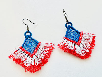 Fringed Fluffy Lace Earrings or Charm in the Hoop FSL Freestanding Lace Girls Dangle Earrings Machine Embroidery Designs ITH Project - Etsy