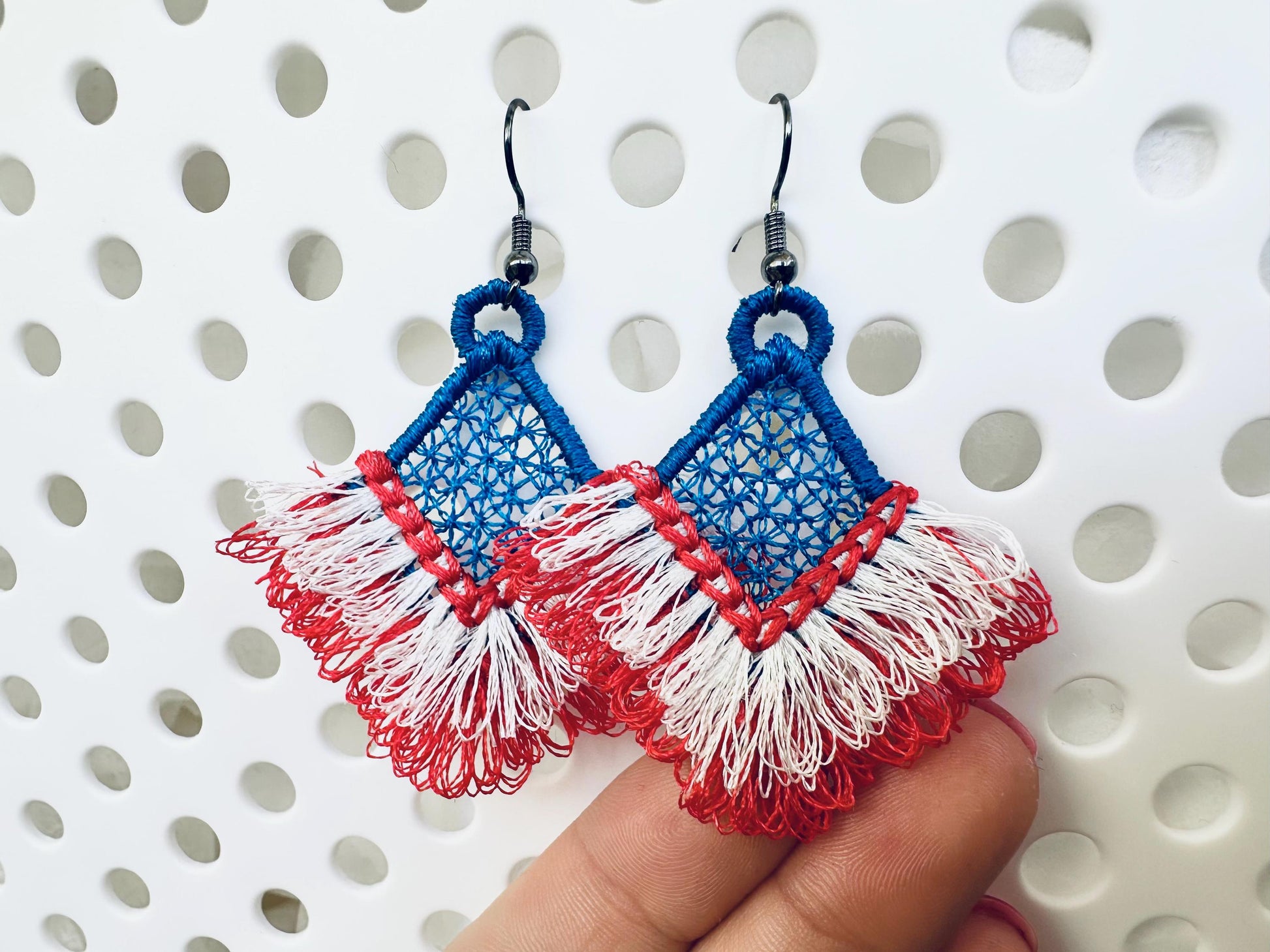 Fringed Fluffy Lace Earrings or Charm in the Hoop FSL Freestanding Lace Girls Dangle Earrings Machine Embroidery Designs ITH Project - Etsy