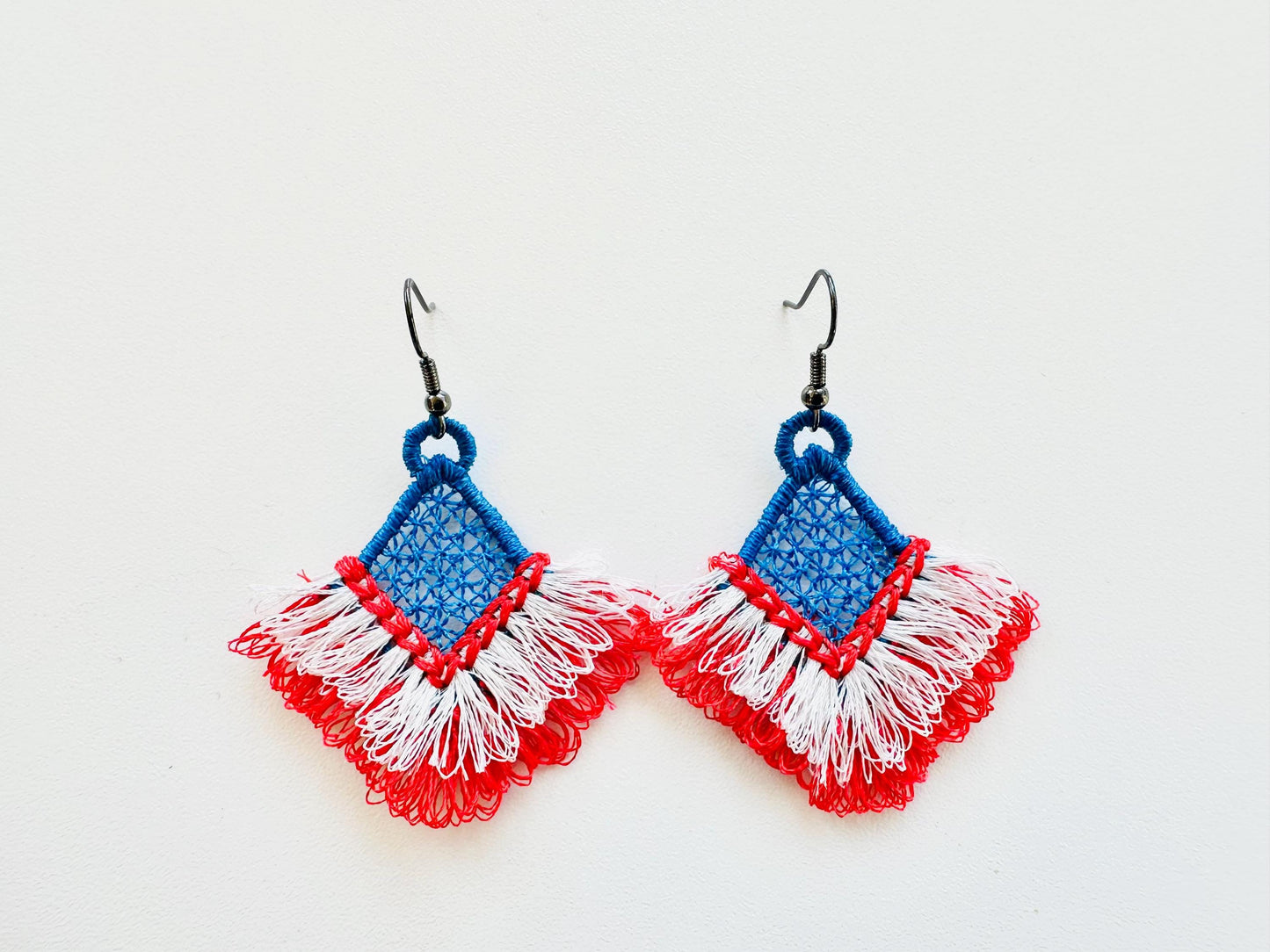 Fringed Fluffy Lace Earrings or Charm in the Hoop FSL Freestanding Lace Girls Dangle Earrings Machine Embroidery Designs ITH Project - Etsy