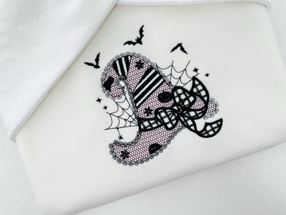 Halloween Witch Hat with lace effect machine embroidery designs many sizes 4 up to 8 inch awesome bow spiderweb bat patterned design