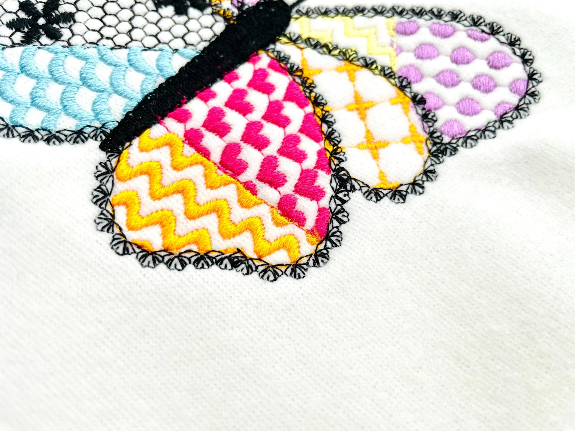 Awesome Patchwork Butterfly Emily with lace edge Wings girly girls outfit sweet home patterned machine embroidery designs sizes 3 up to 7 in