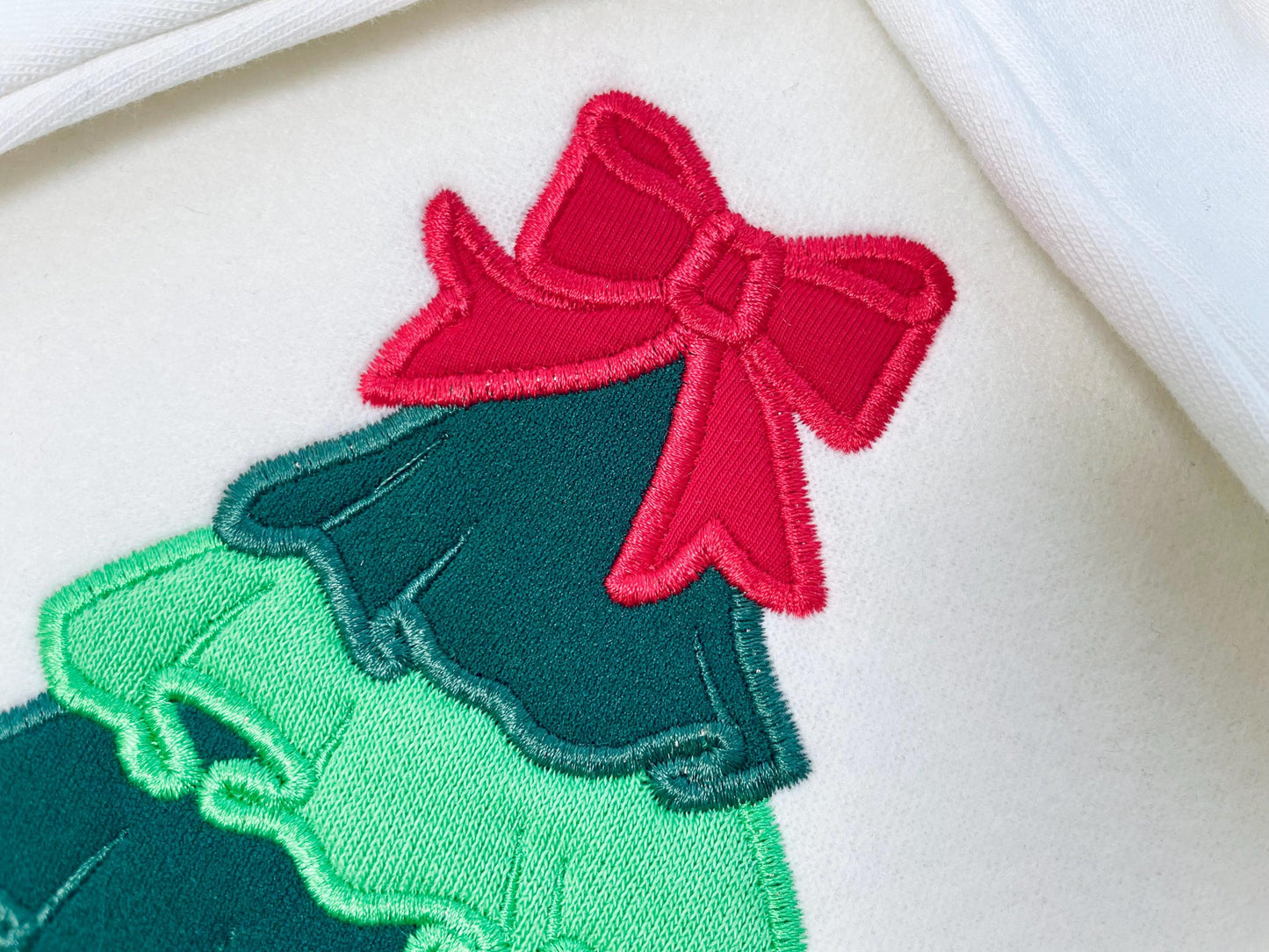 Big Classic Ruffle Christmas Tree with Bow Applique machine embroidery designs sizes 6 up to 9 inch awesome Holiday Pine Tree quick design