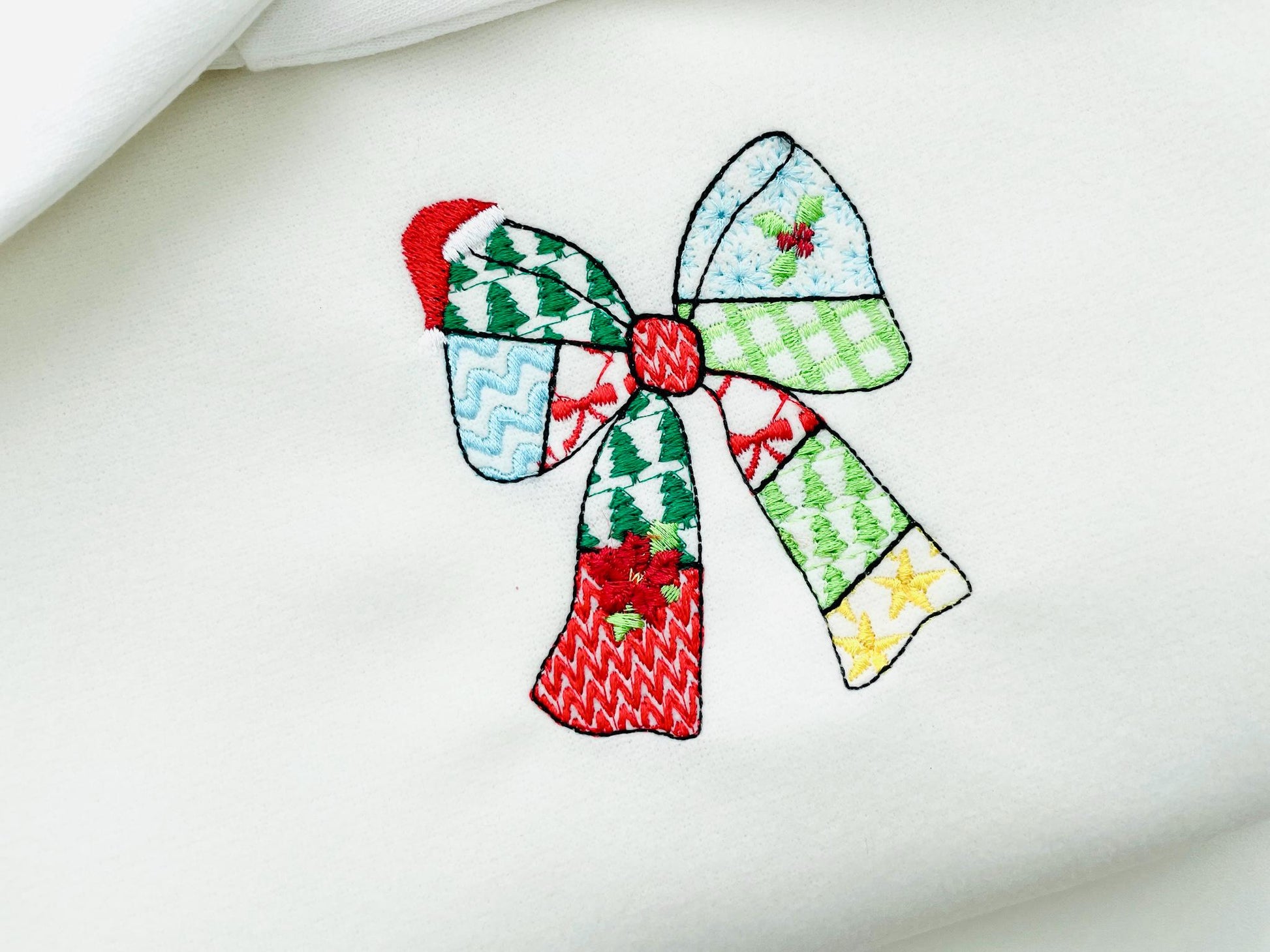 Patchwork Christmas Bow patterned silhouette outline Ribbon Santa hat kids baby girls machine embroidery designs many sizes 4 up to 8 inches