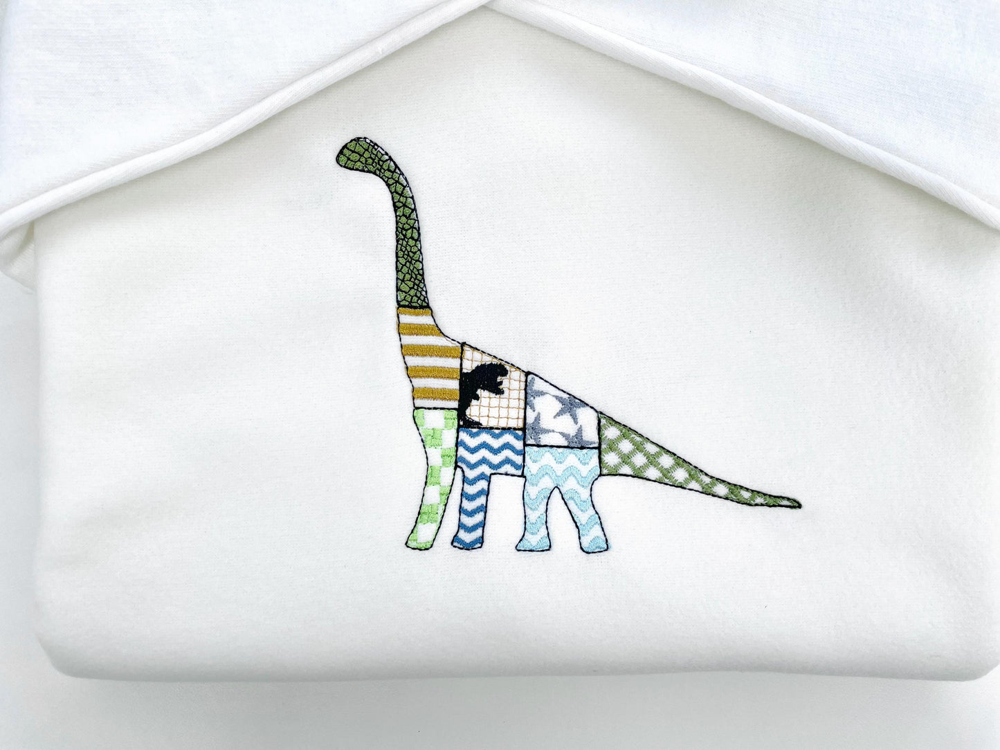 Patchwork Brachiosaurus dinosaur Jurassic animal silhouette patterned outline kids boys machine embroidery designs sizes 5 up to 8 inches