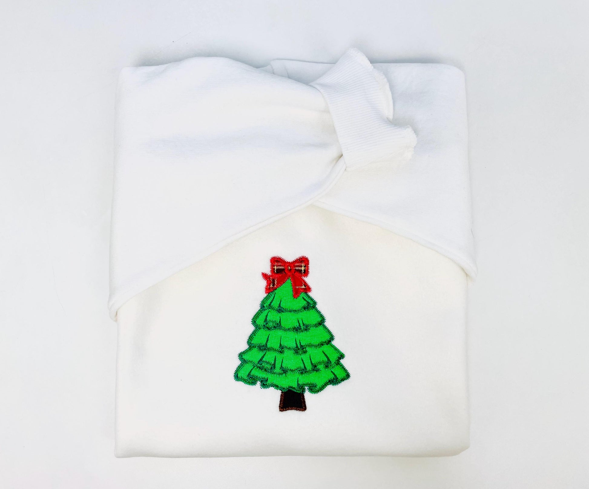Light Stitch Ruffle Christmas Tree with Bow Applique machine embroidery designs sizes 4 up to 7 inch Festive Pine Tree sweet home design