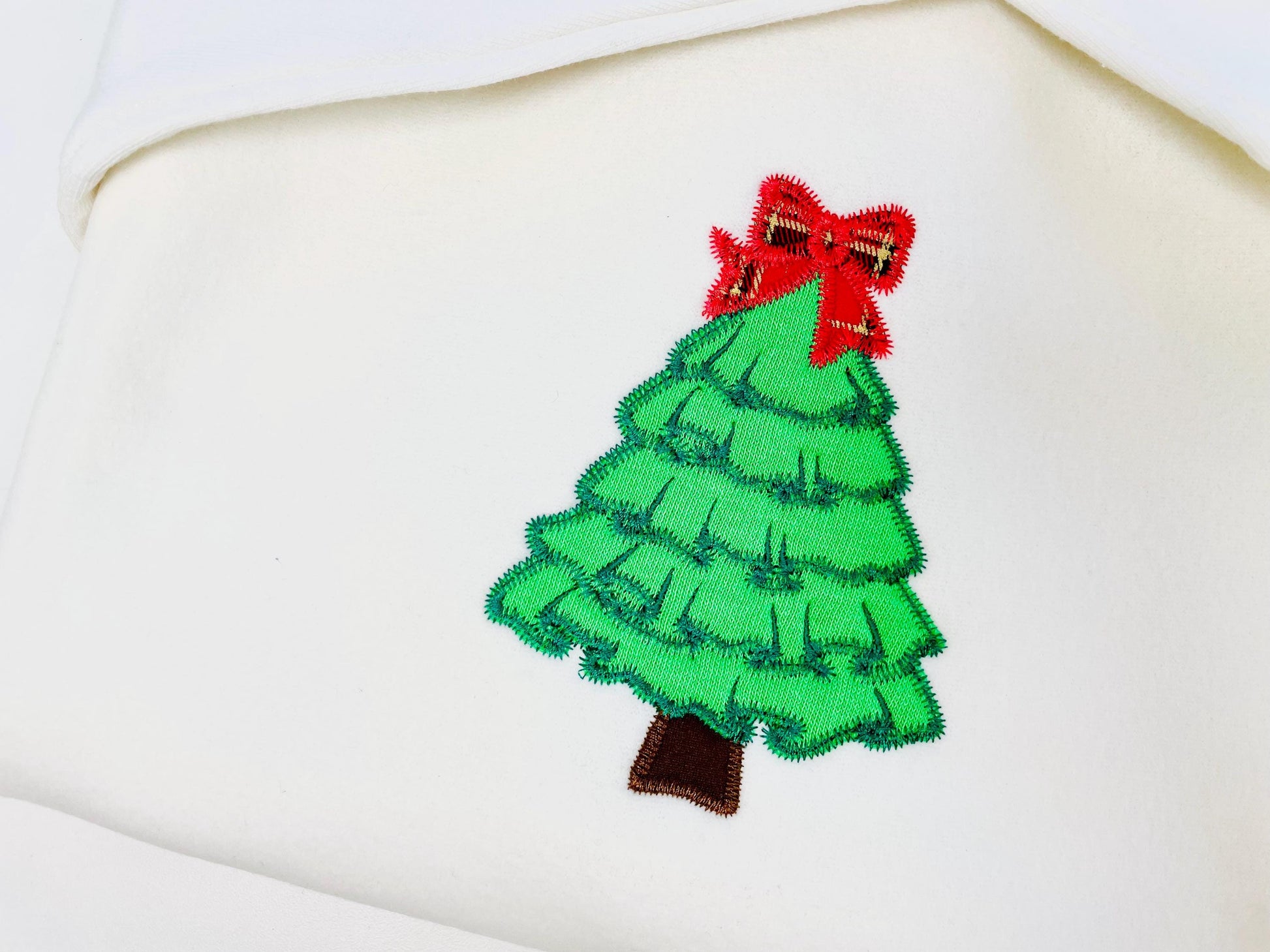 Light Stitch Ruffle Christmas Tree with Bow Applique machine embroidery designs sizes 4 up to 7 inch Festive Pine Tree sweet home design