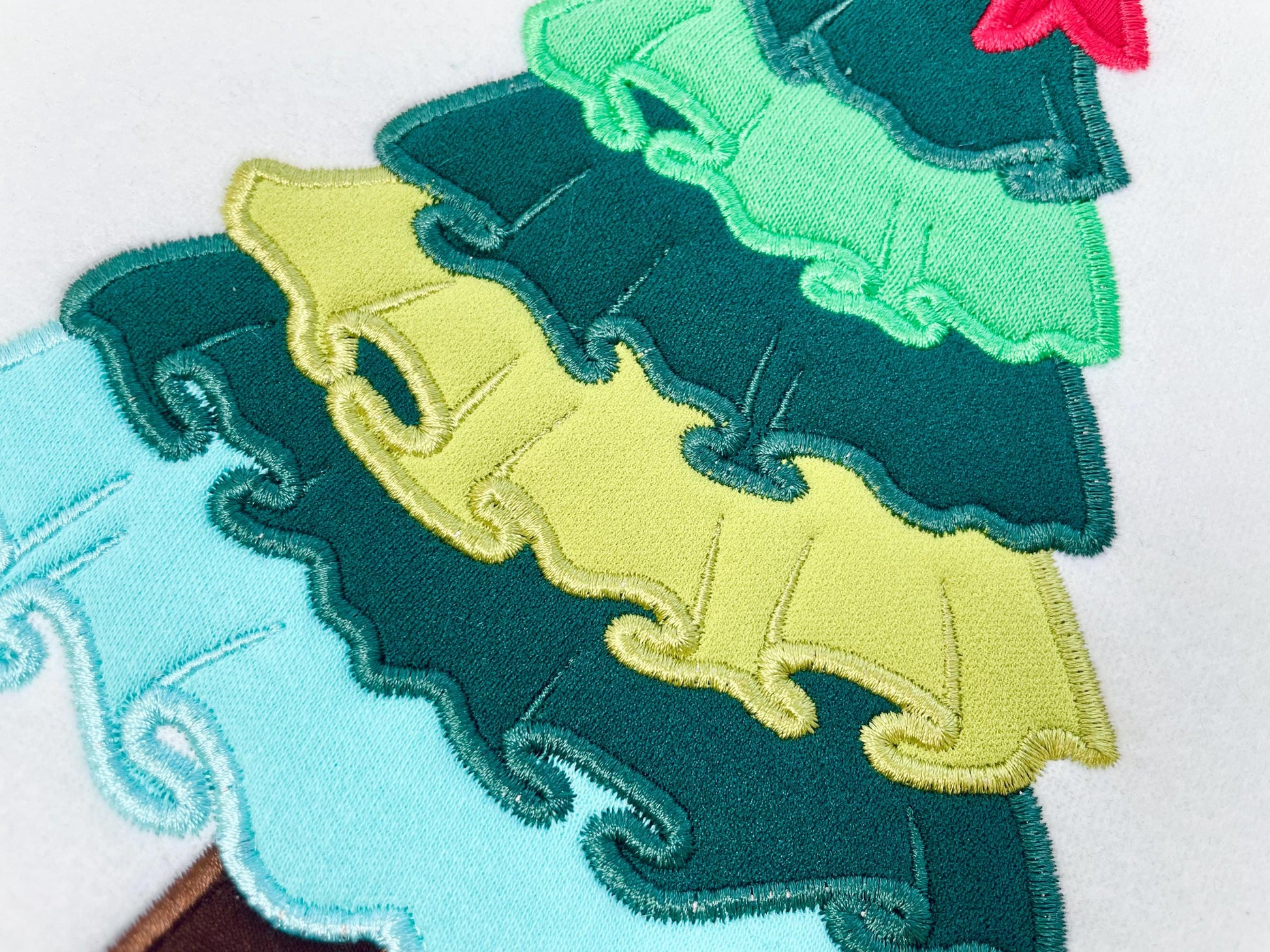 Big Classic Ruffle Christmas Tree with Bow Applique machine embroidery designs sizes 6 up to 9 inch awesome Holiday Pine Tree quick design