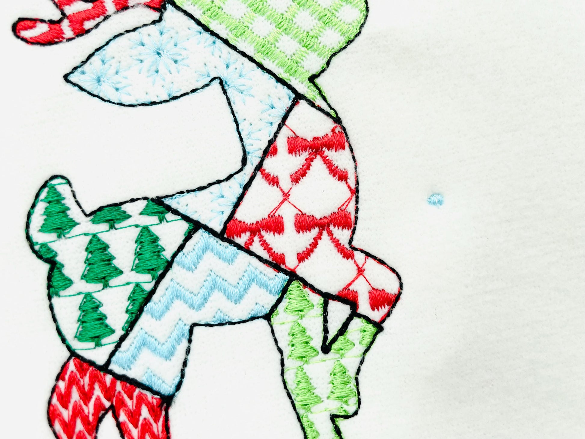 Patchwork Deer Noel Christmas theme cute Reindeer patterned silhouette outline kids baby machine embroidery designs