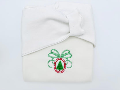 Fringed Fluffy Festive Christmas Tree in Lace Frame With Bow Fringe Chenille Pine Tree Cameo Machine Embroidery Designs Sizes 4 up to 5 Inch - Etsy