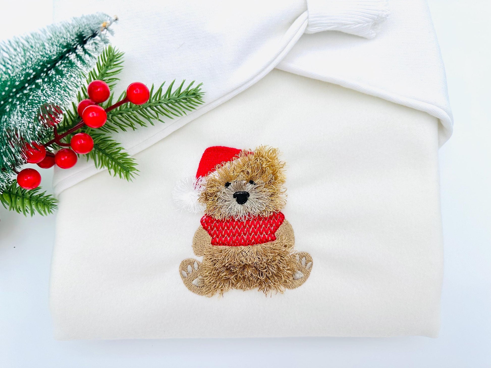 Fluffy Bear Dan With Santa Hat Knitted Sweater Fringed Chenille Teddy Bear Small Sizes Machine Embroidery Designs Christmas Animal Kids Boys