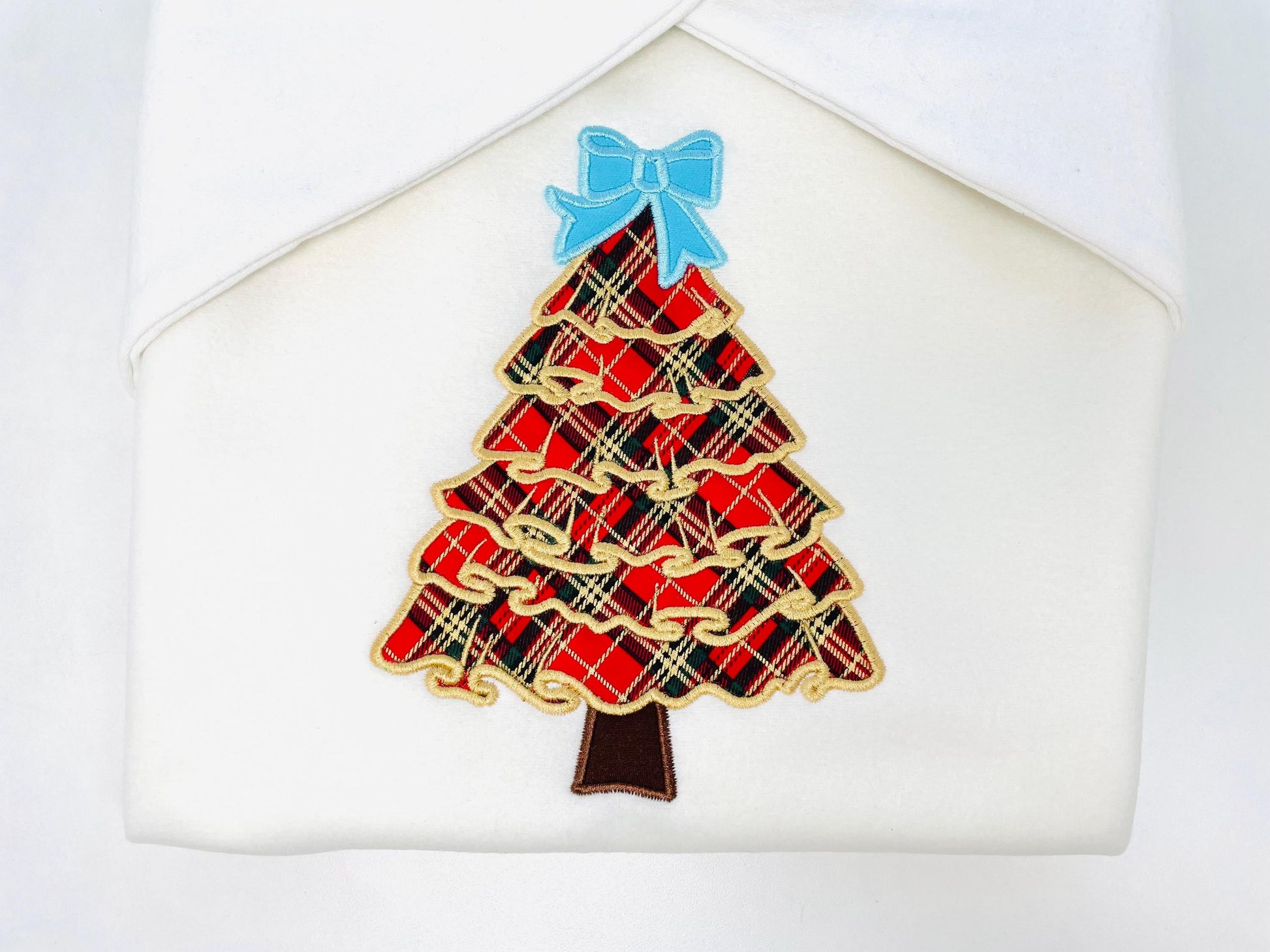 Ruffle Christmas Tree with Bow Applique machine embroidery design