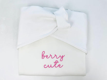 Extra Bold Tiny Chain FONT Bubbly machine embroidery designs mini sizes for kids baby names handwritten script alphabet