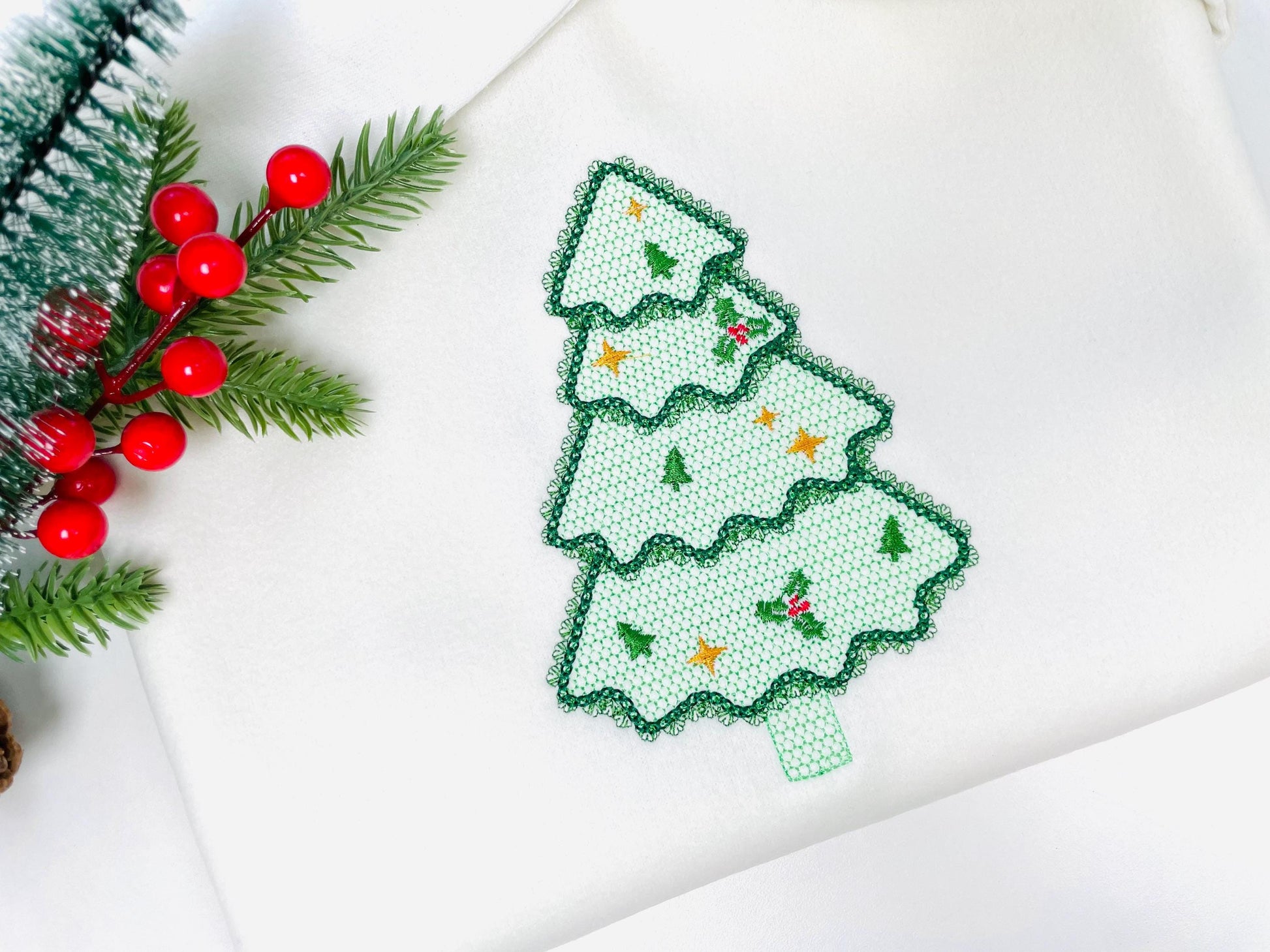 Floral Christmas Tree lace effect and awesome lace edge machine embroidery designs for hoop 5x7 6x10 8x8 sweet home decoration