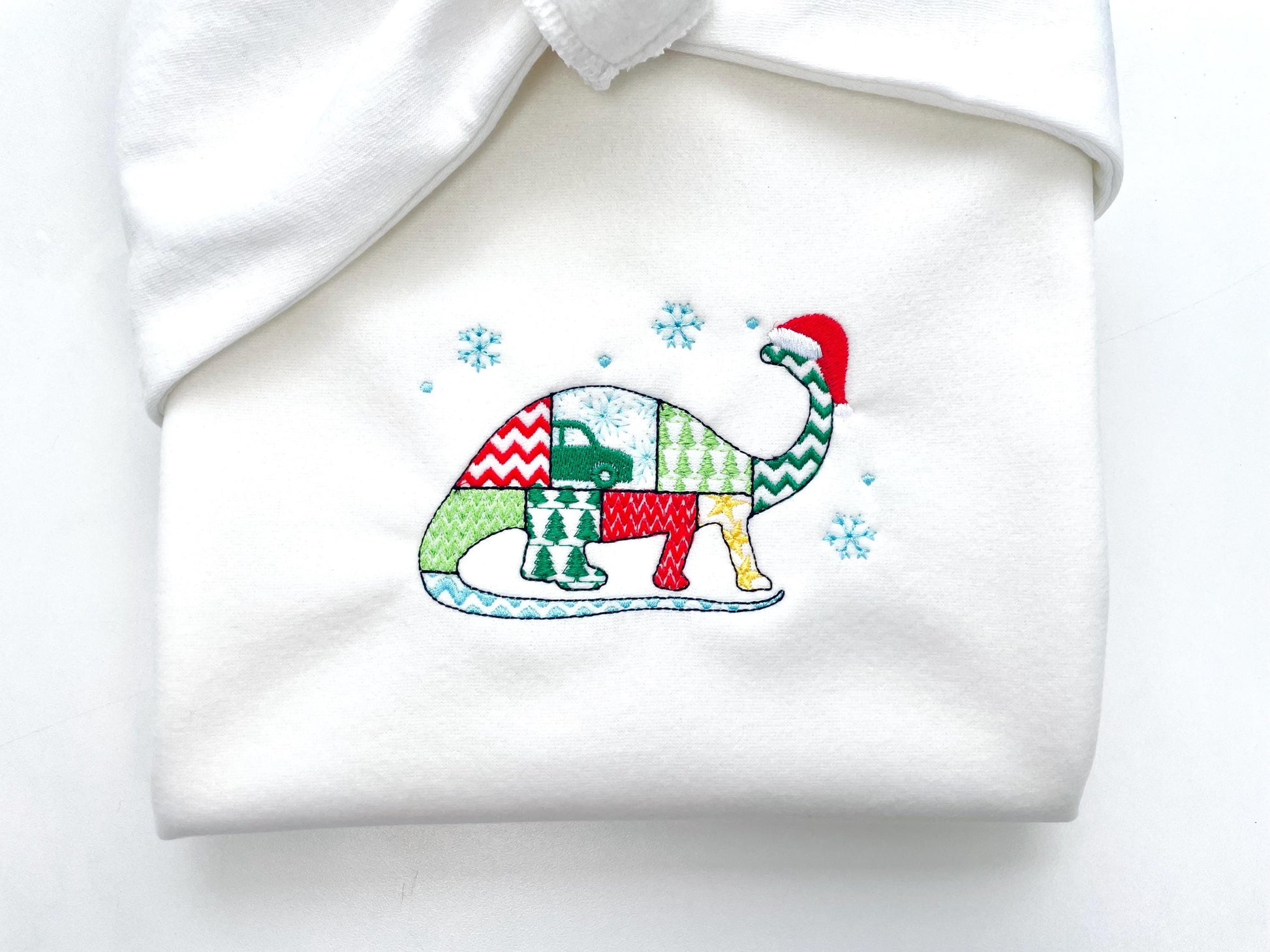 Christmas Apatosaurus Kiwi Jurassic Dinosaur Patchwork patterned silhouette outline kids machine embroidery designs