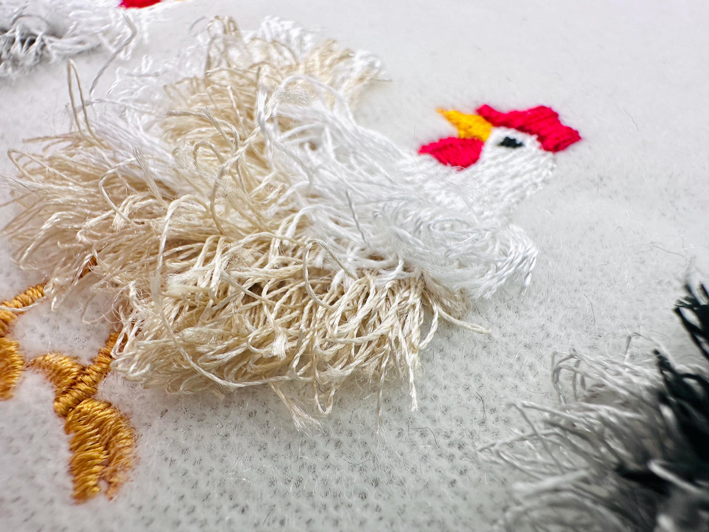 Mini Chicken Fringed Fluffy Chenille Farm Bird Machine Embroidery Designs