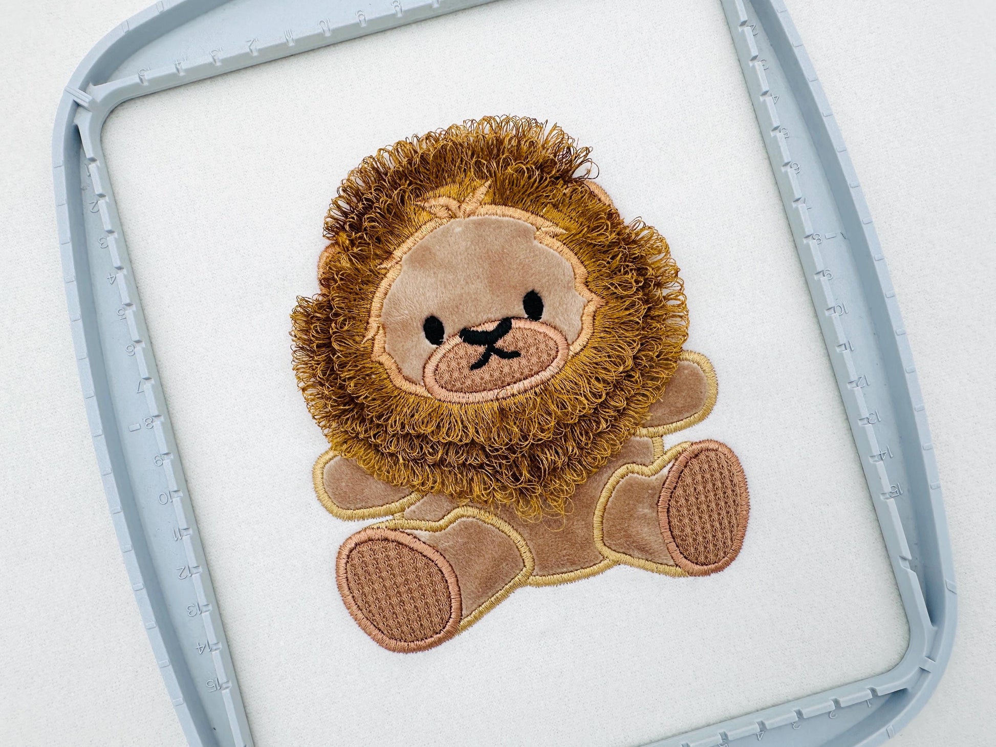 Fringed Fluffy Lion Applique