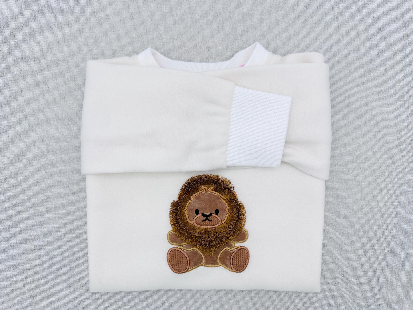 Fringed Fluffy Lion Applique