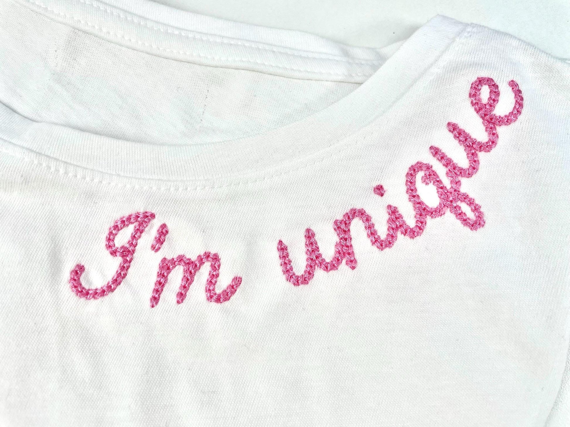 Extra Bold Mini Chain Font Petit