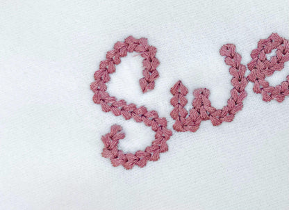 Extra Bold Chain Font Whirly