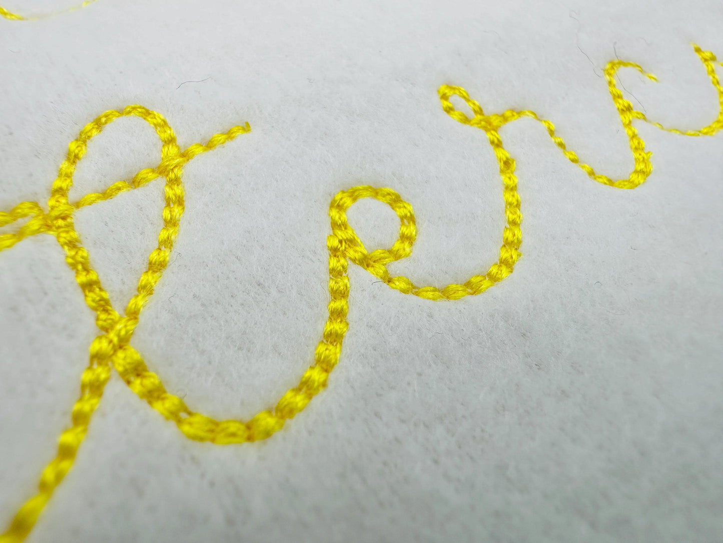 Handwritten Font Buttercup – Sizes 0.8" 1" 1.2" 1.5" 1.8" 2.2" BX Digital Font File | Artapli