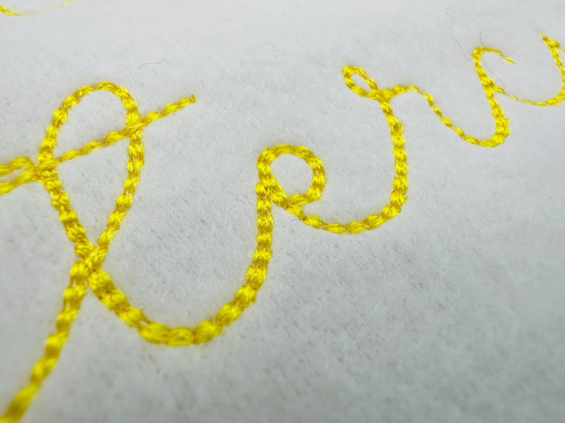 Handwritten Font Buttercup – Sizes 0.8" 1" 1.2" 1.5" 1.8" 2.2" BX Digital Font File | Artapli