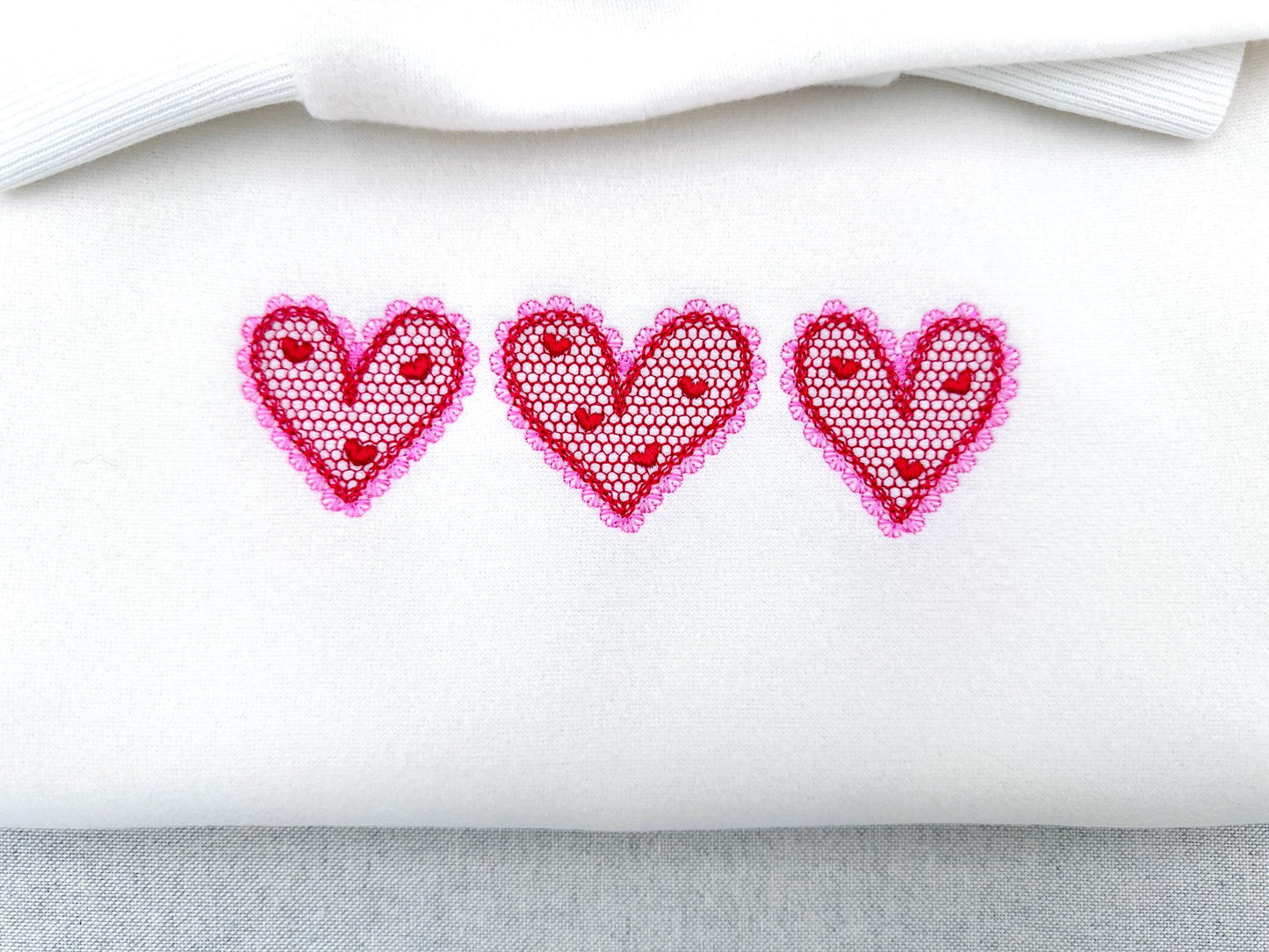 Three Hearts in a row Heart patterned lace effect and awesome lace edge machine embroidery designs sizes 5 up to 9 in Valentines Day Border