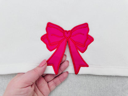 Heart Side Bow Applique