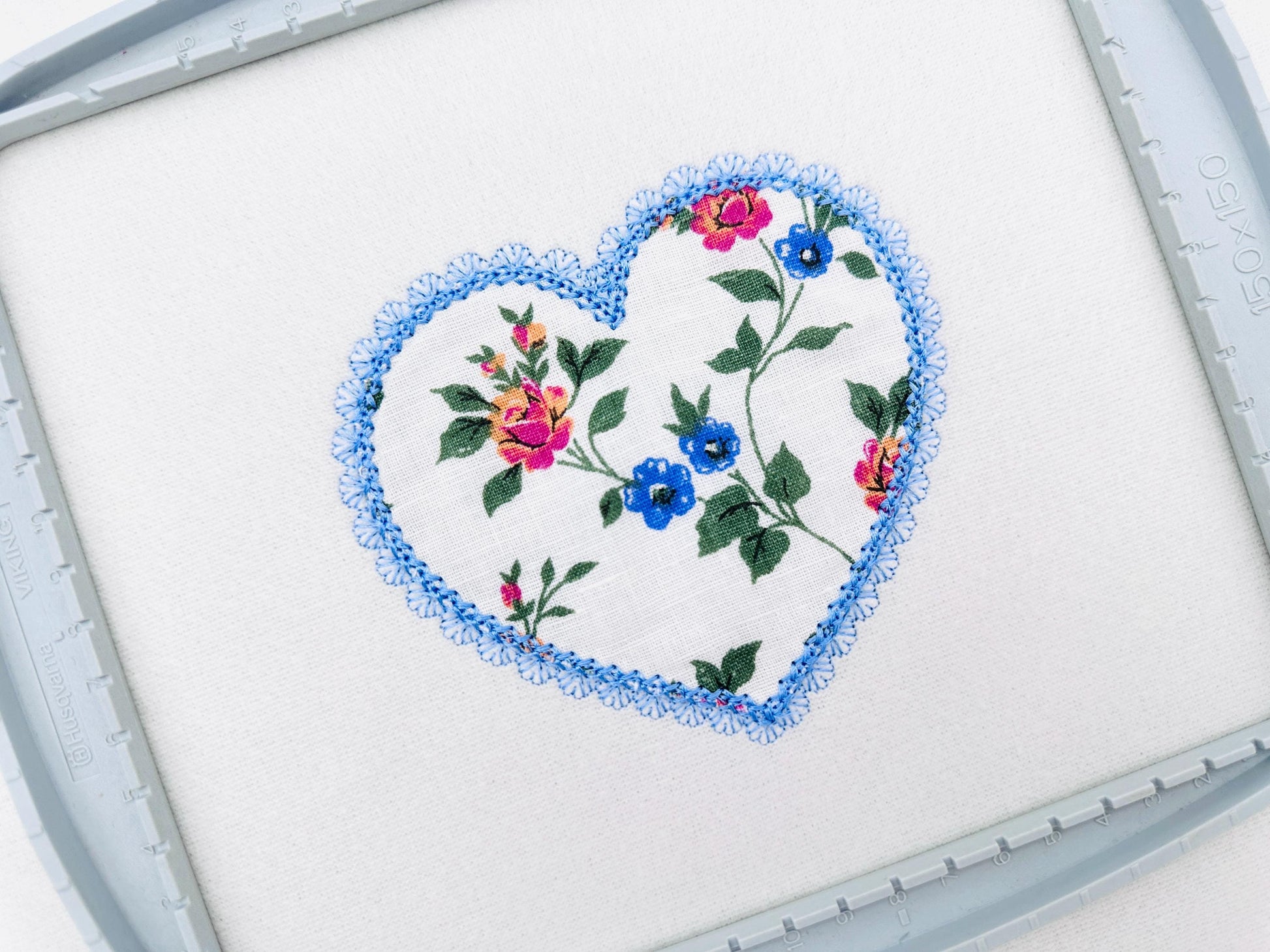 Delicate Lace Edge Heart Applique kids baby girls Valentine Monogram Heart shape frame machine embroidery designs sizes 3 up to 6 inch