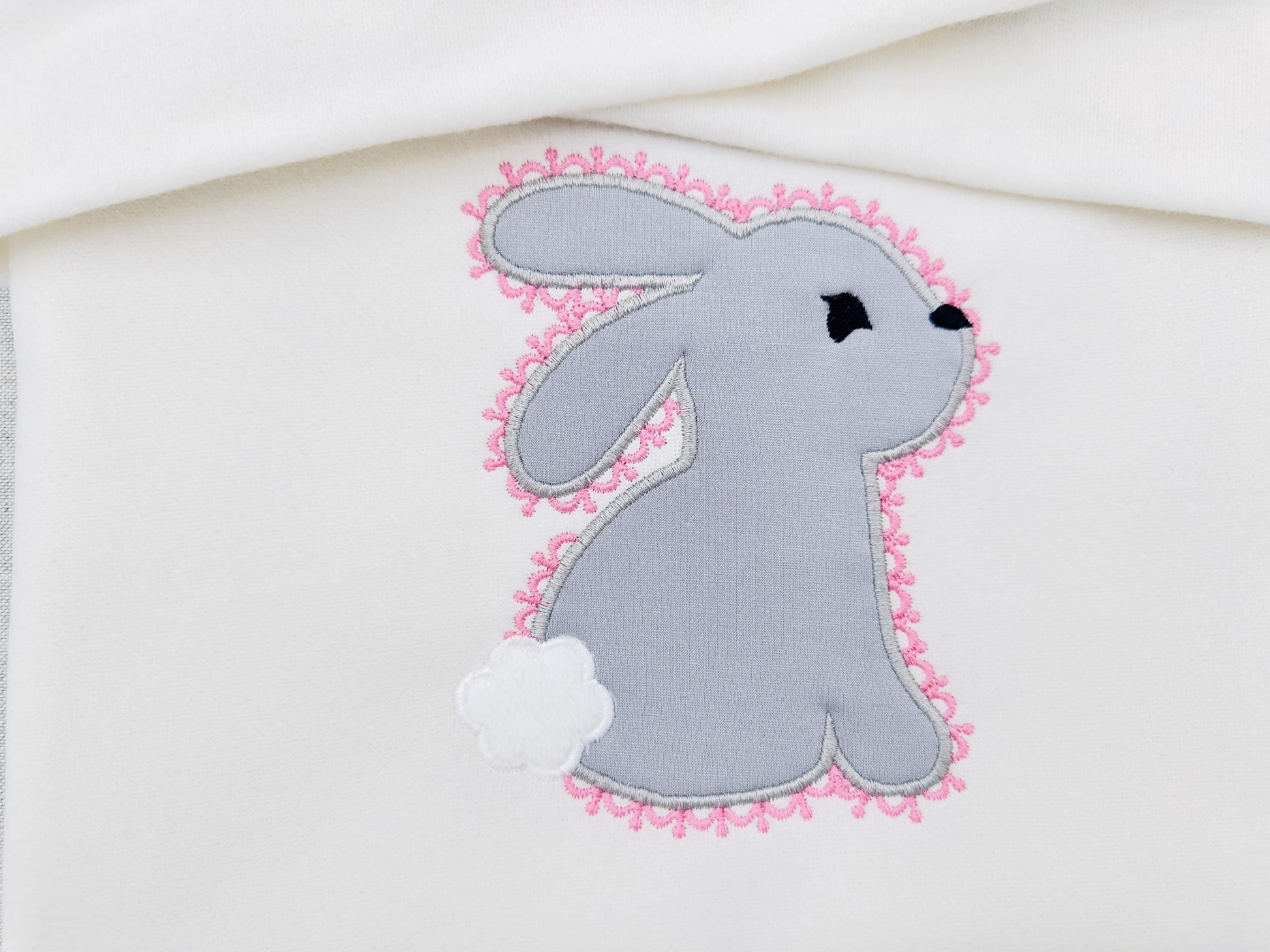 Delicate Lace Edge Bunny Applique kids girls Bunny outline machine embroidery designs many sizes 4 up to 8 inch cute little animal baby