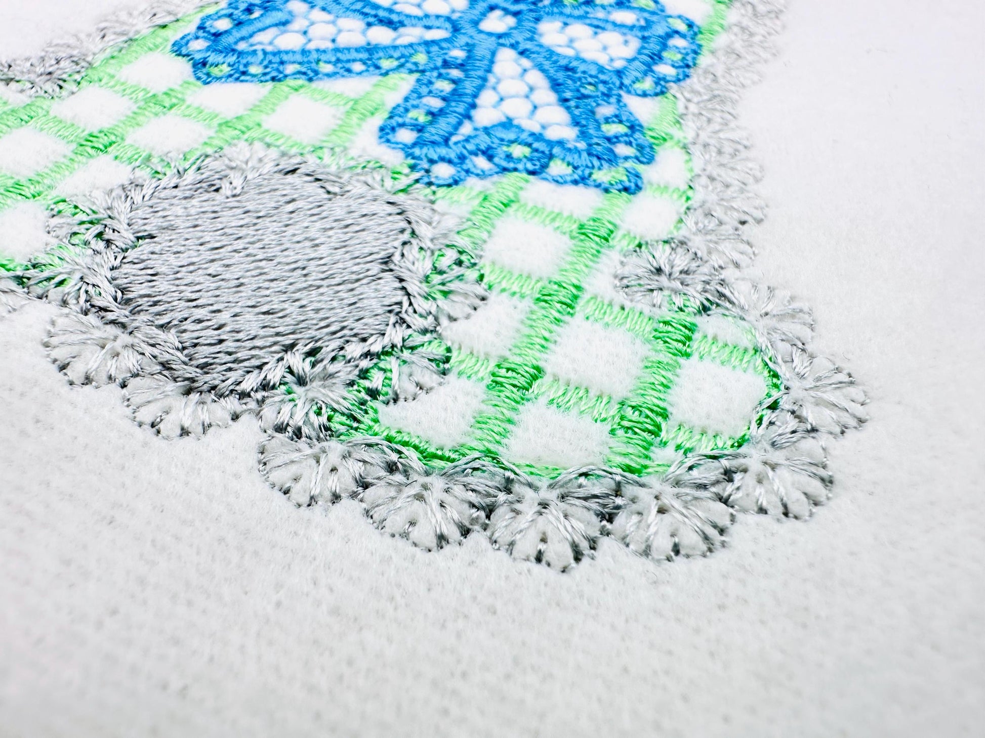 Lace Bunny with Bow – Easter digital embroidery pattern by Artapli