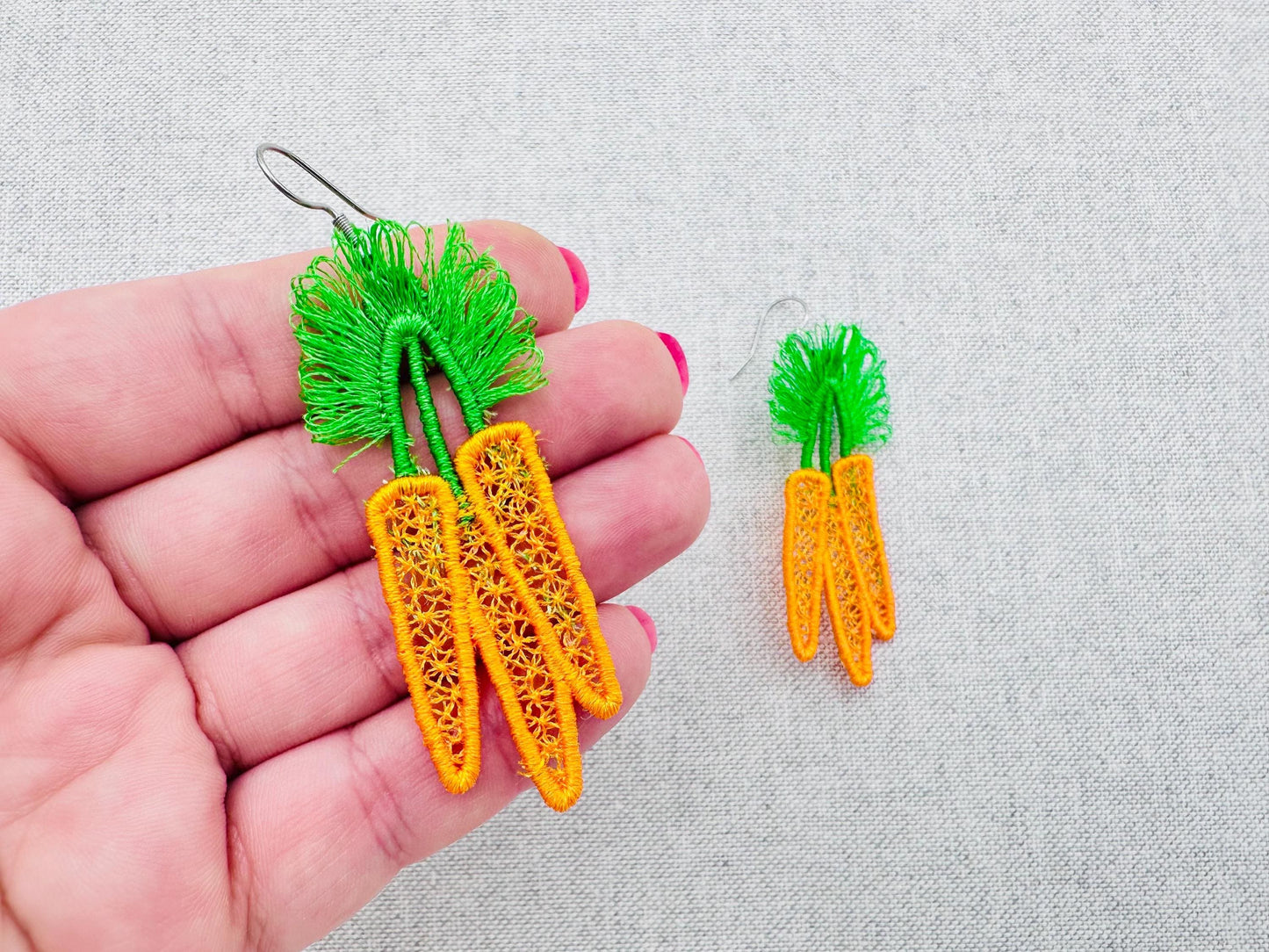 Three Easter Carrots FSL – Sizes 2.4" 4" Digital Embroidery File | Artapli