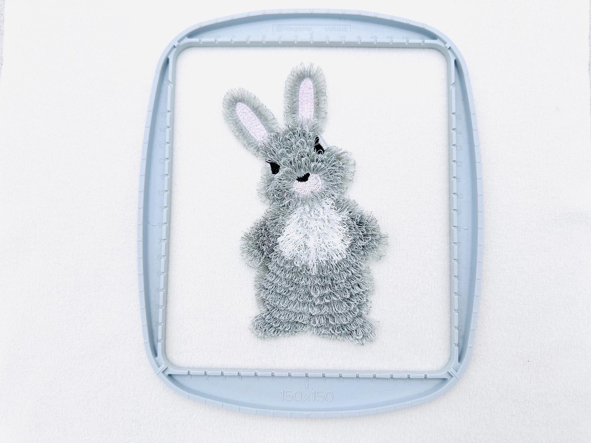 Fringed Fluffy Easter Bunny fringe – Sizes 5.5" 6" 7" 5" Digital Embroidery File | Artapli