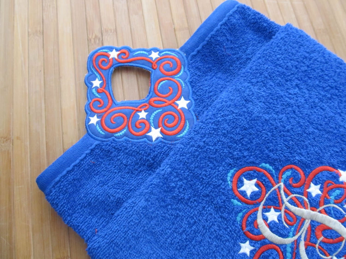 Patriotic Towel Topper hanging hole ITH Embroidery 4" 5" 7" | PES DST JEF | Artapli