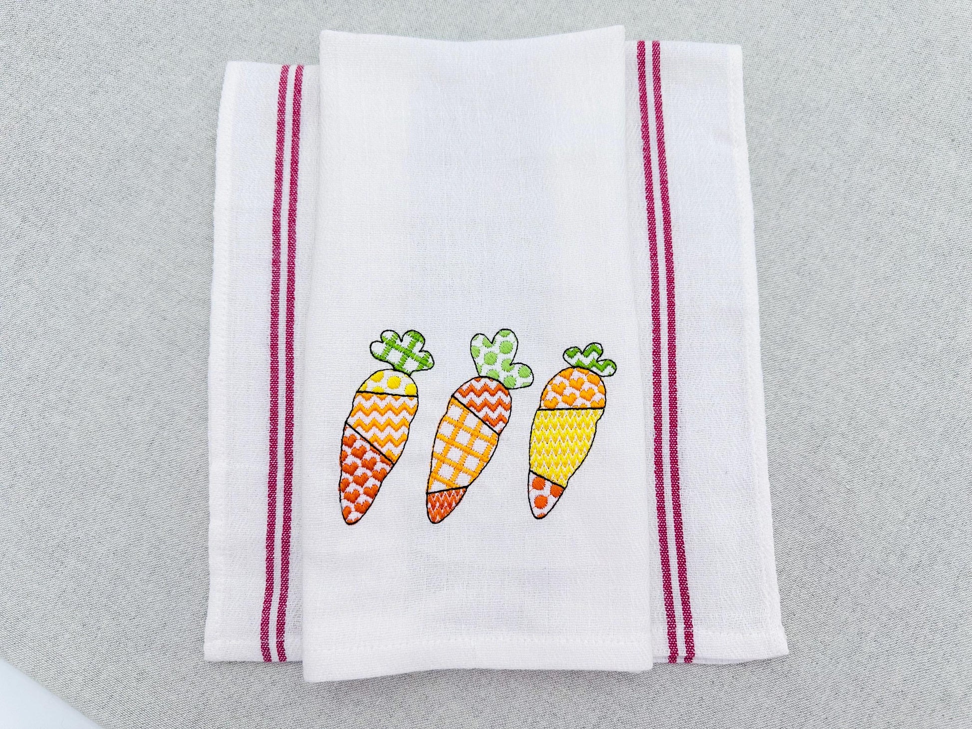 Patchwork Carrot Trio – Kitchen embroidery design by Artapli