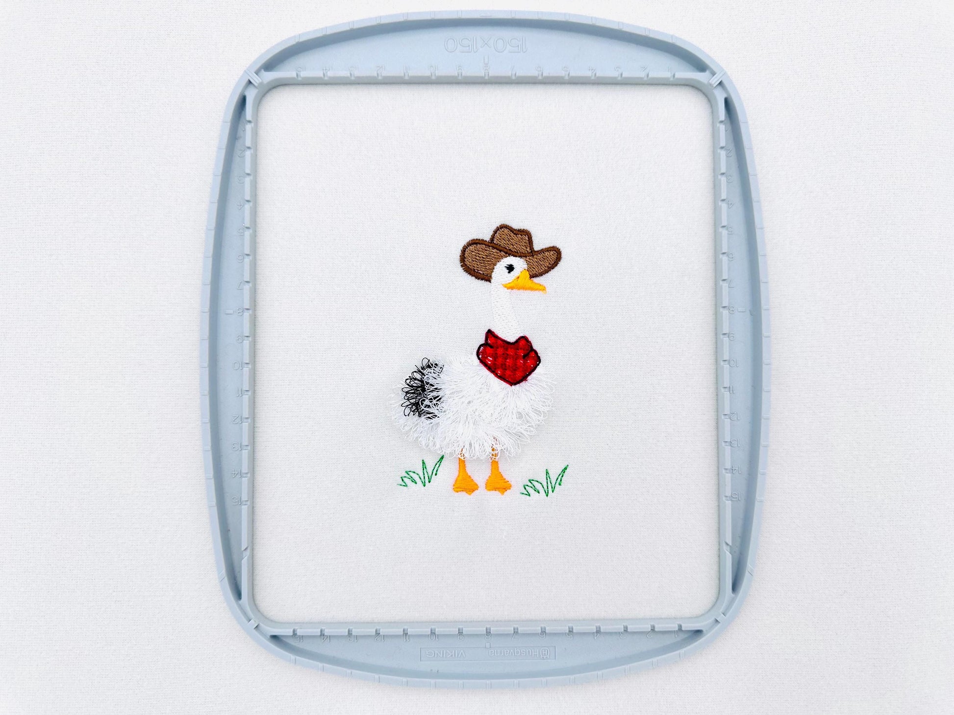 Fringed Goose with Cowboy hat – Bird embroidery design by Artapli