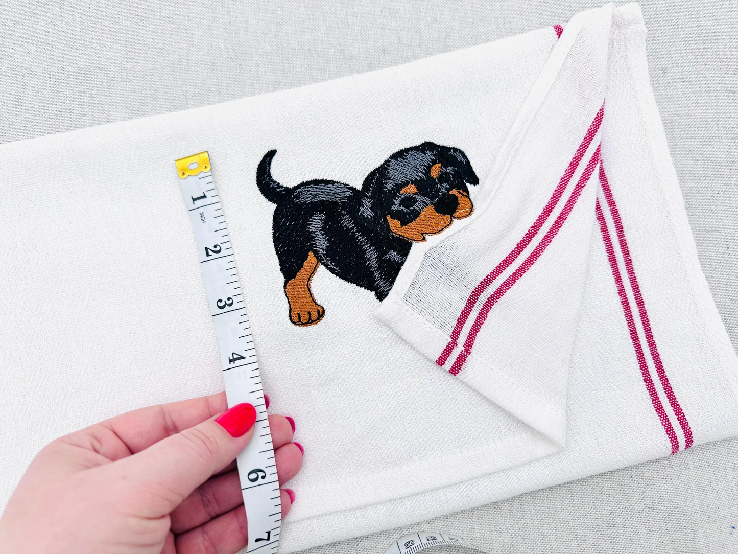 Playing Rottweiler Puppy – Animal machine embroidery design by Artapli