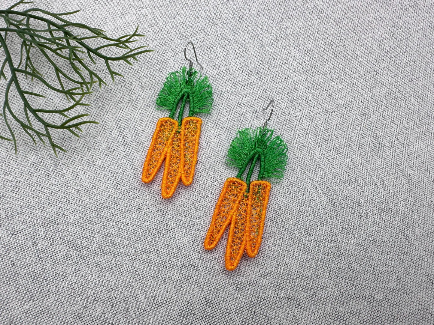 Three Easter Carrots FSL – Chenille embroidery design by Artapli