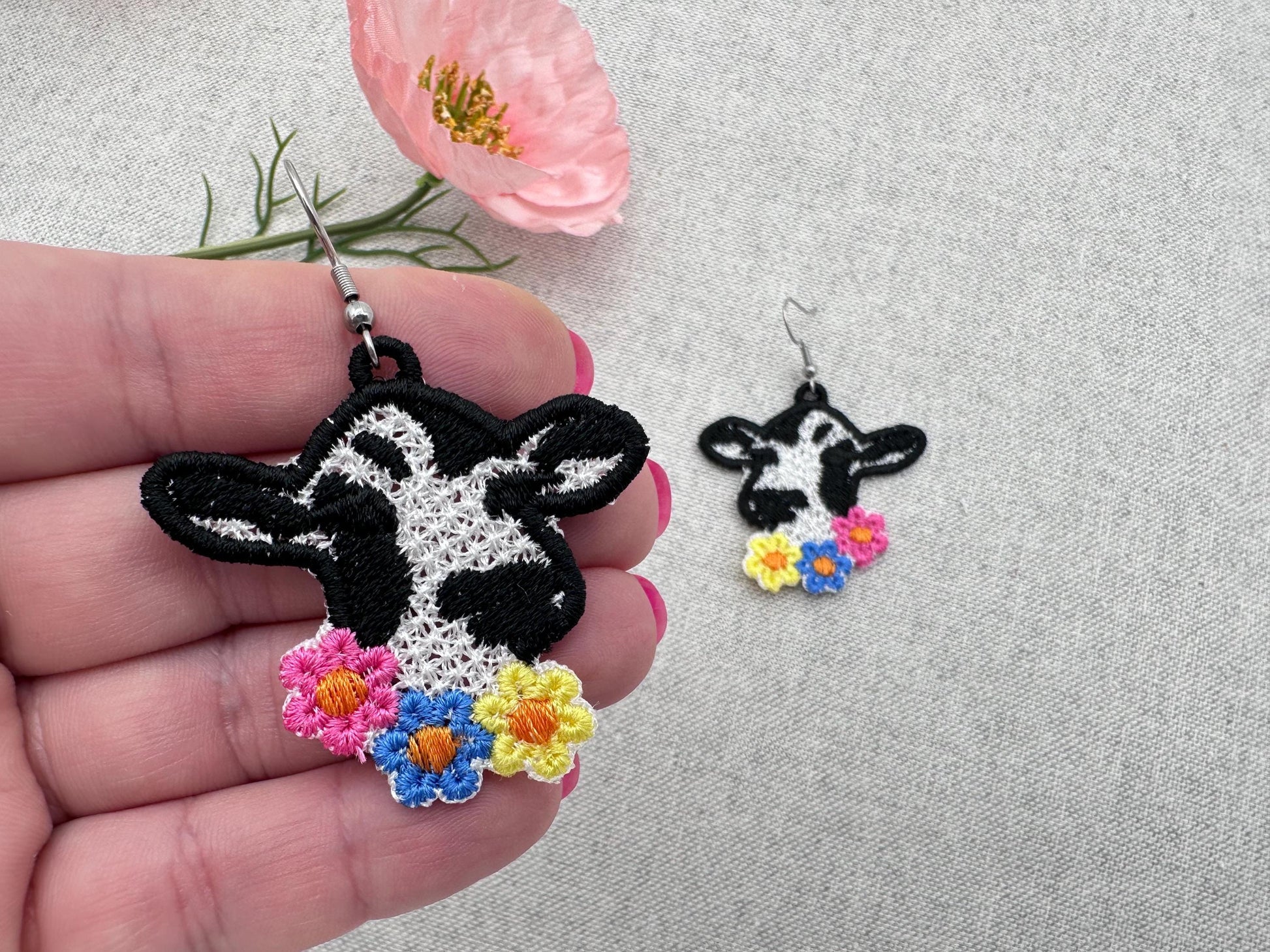 Floral Wreath Cowgirl Earrings FSL – Instant Download | Artapli