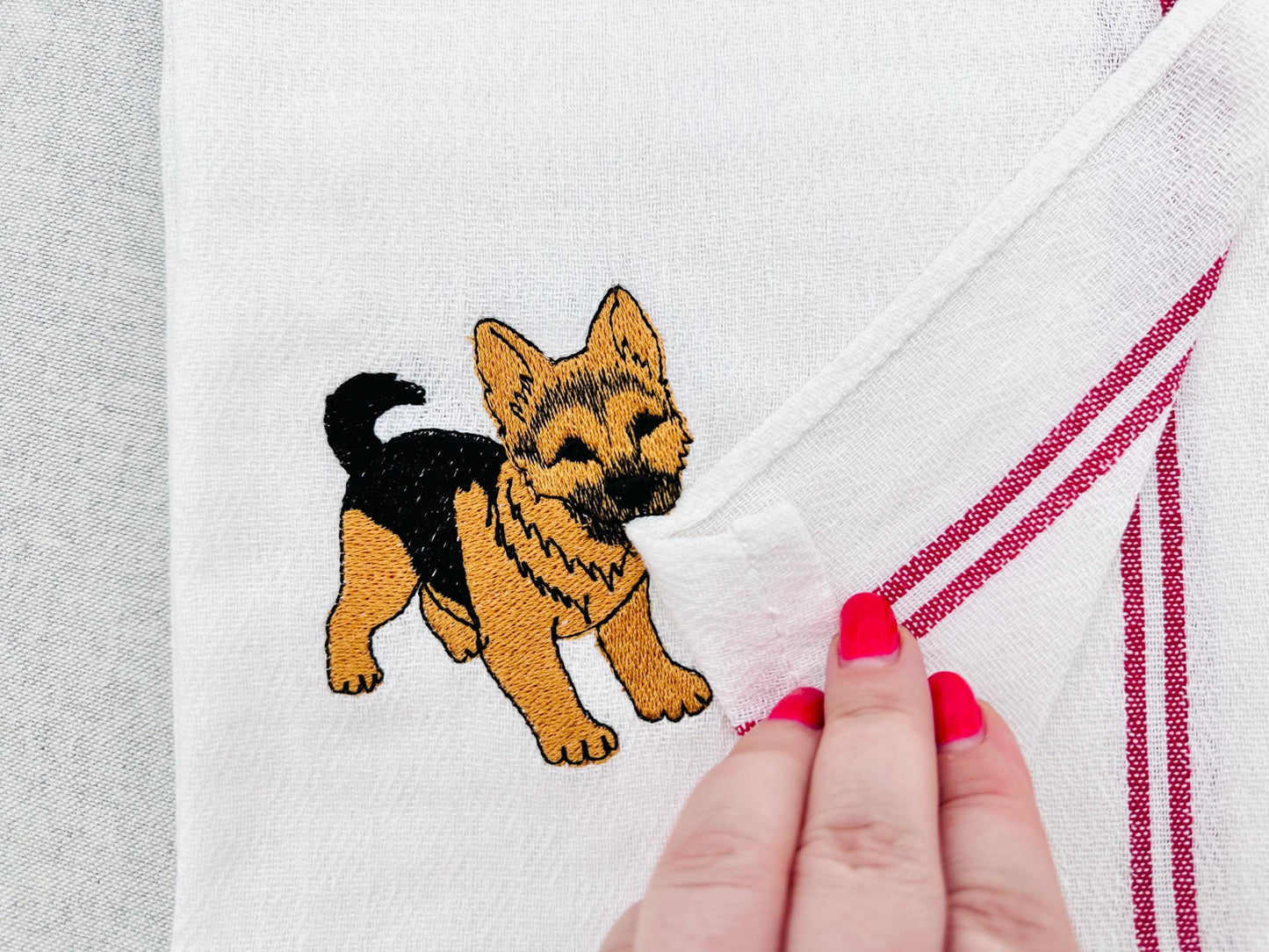 Cute Playing German Shepherd Puppy Dog Mama kitchen dish towel pet animal kids machine embroidery designs ITH